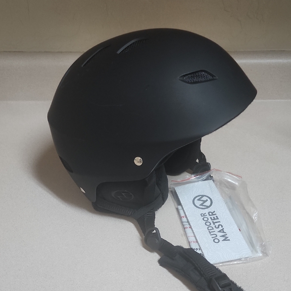OutdoorMaster Black Kids Helmet